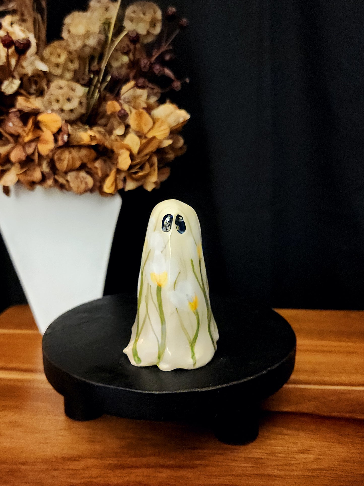 White Freesias - Ceramic Ghost