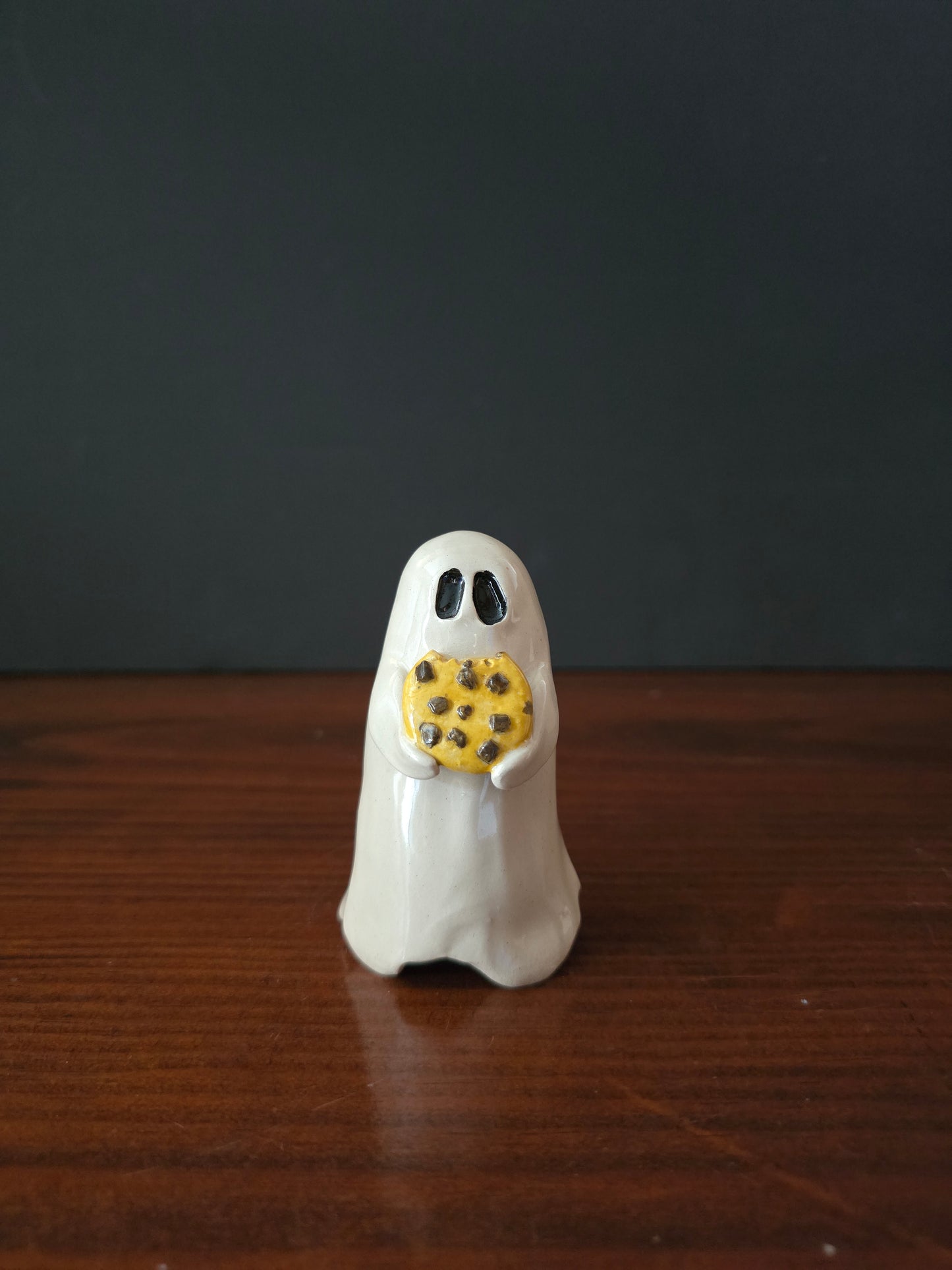Double fist cookie- Ceramic Ghost