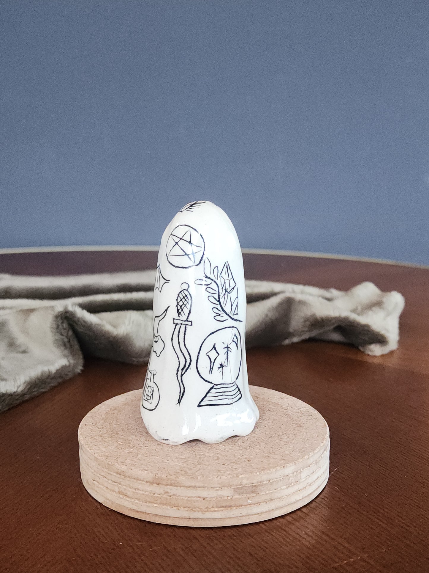 Flash Doodles 1 - Ceramic Ghost