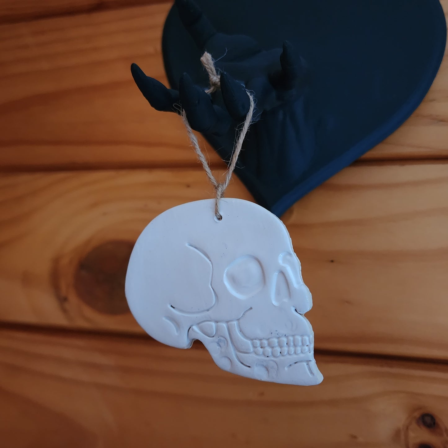 Skull Hanging Ornament