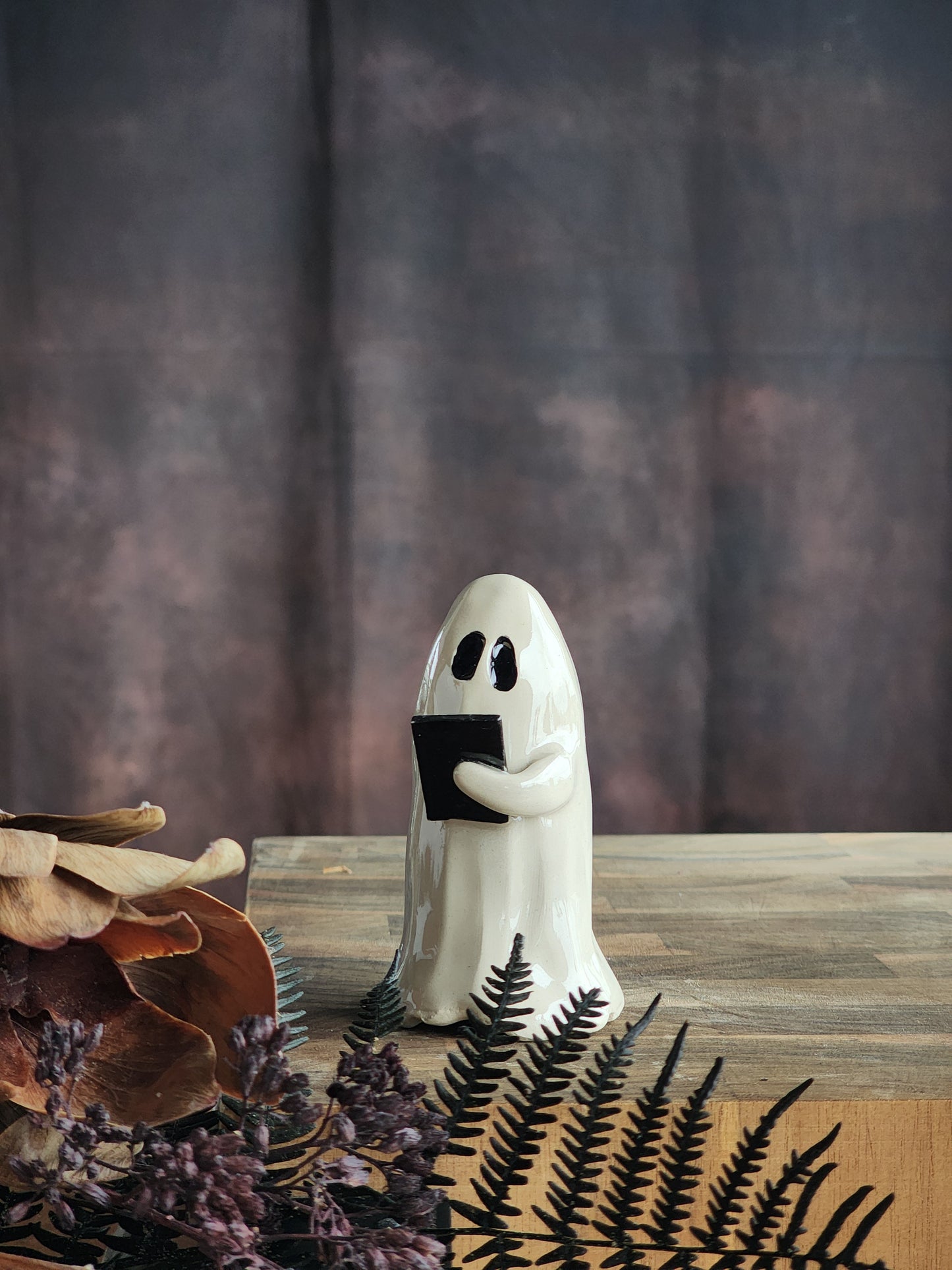 E-Bookish Boo Ceramic Ghost