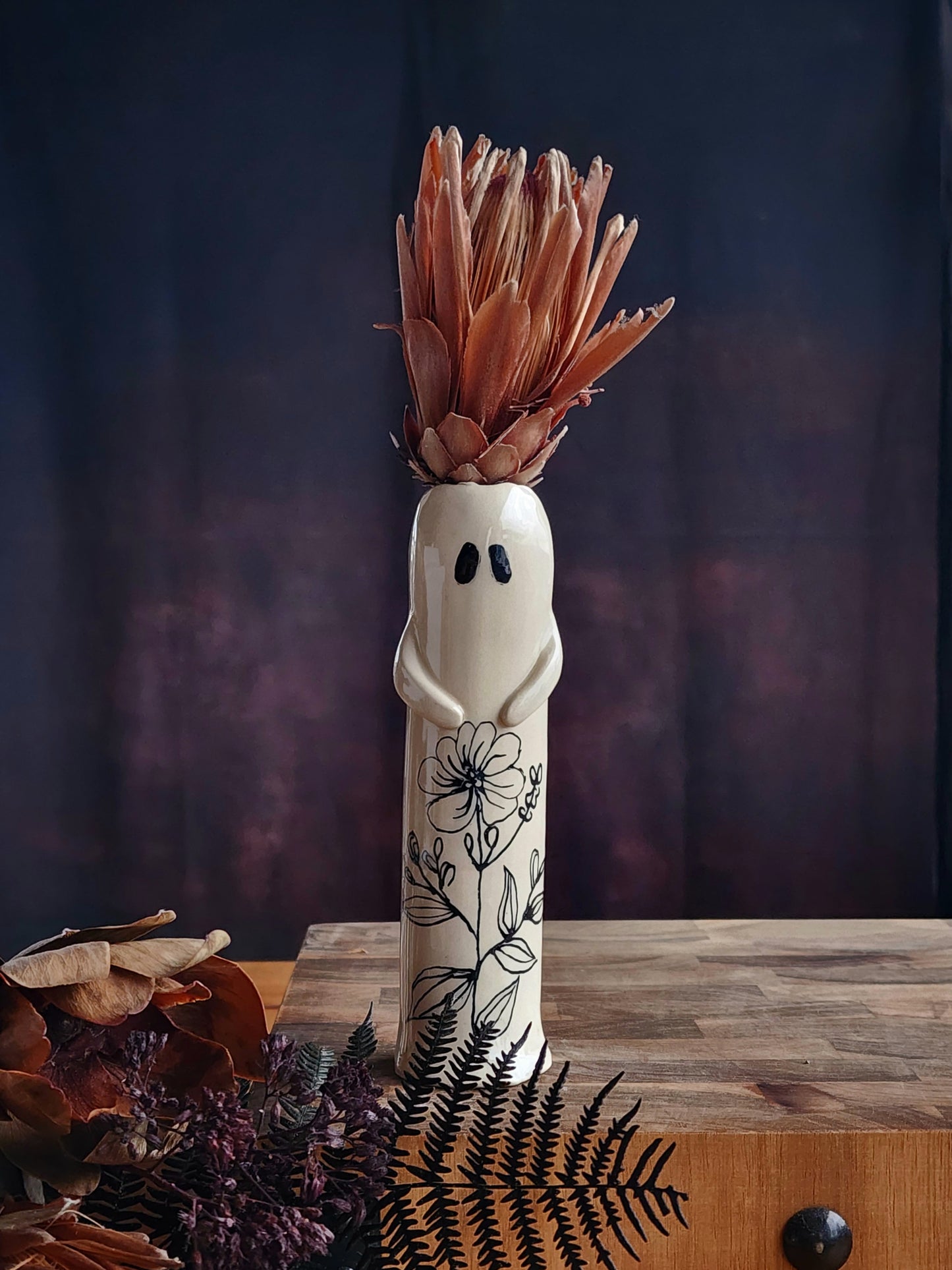 Ghost Vase