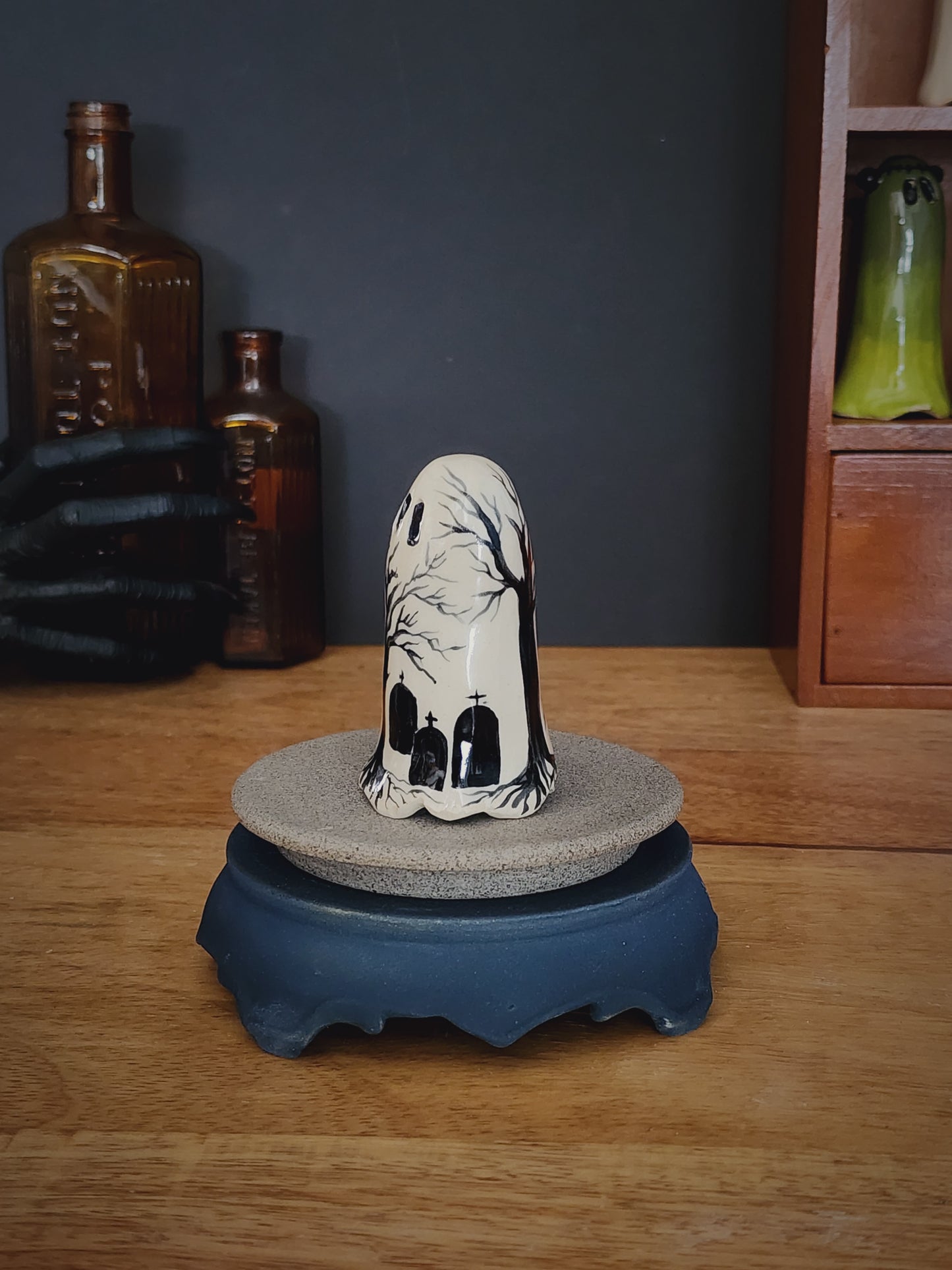 Graveyard Ghoul 2- Ceramic Ghost