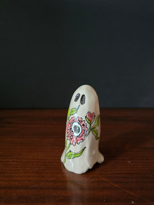 Peonie - Ceramic Ghost