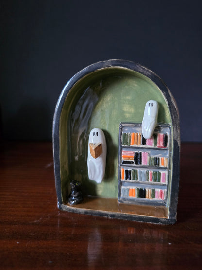 Library Die-orama