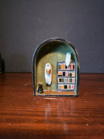 Library Die-orama