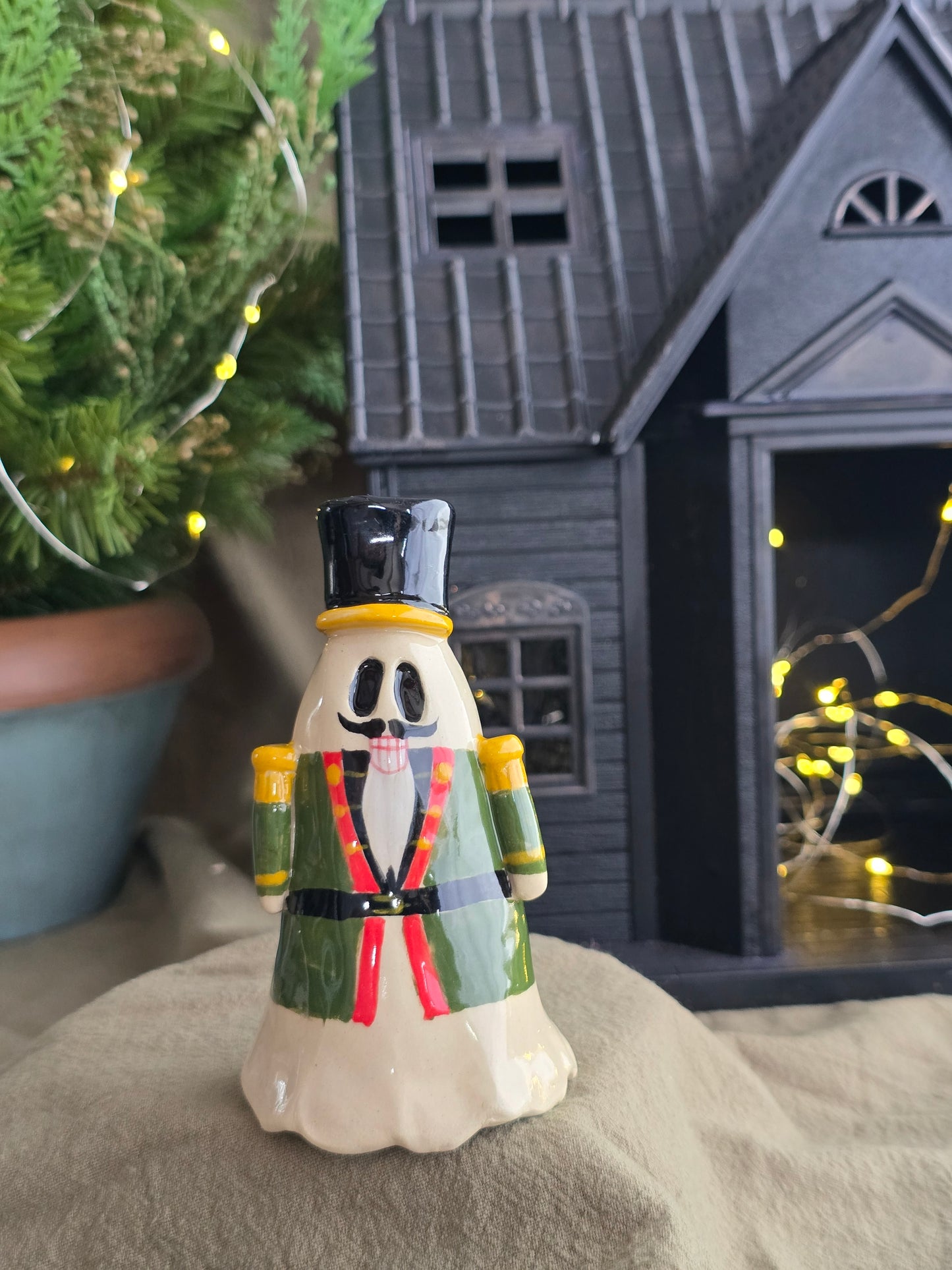NutCracker Boo 2